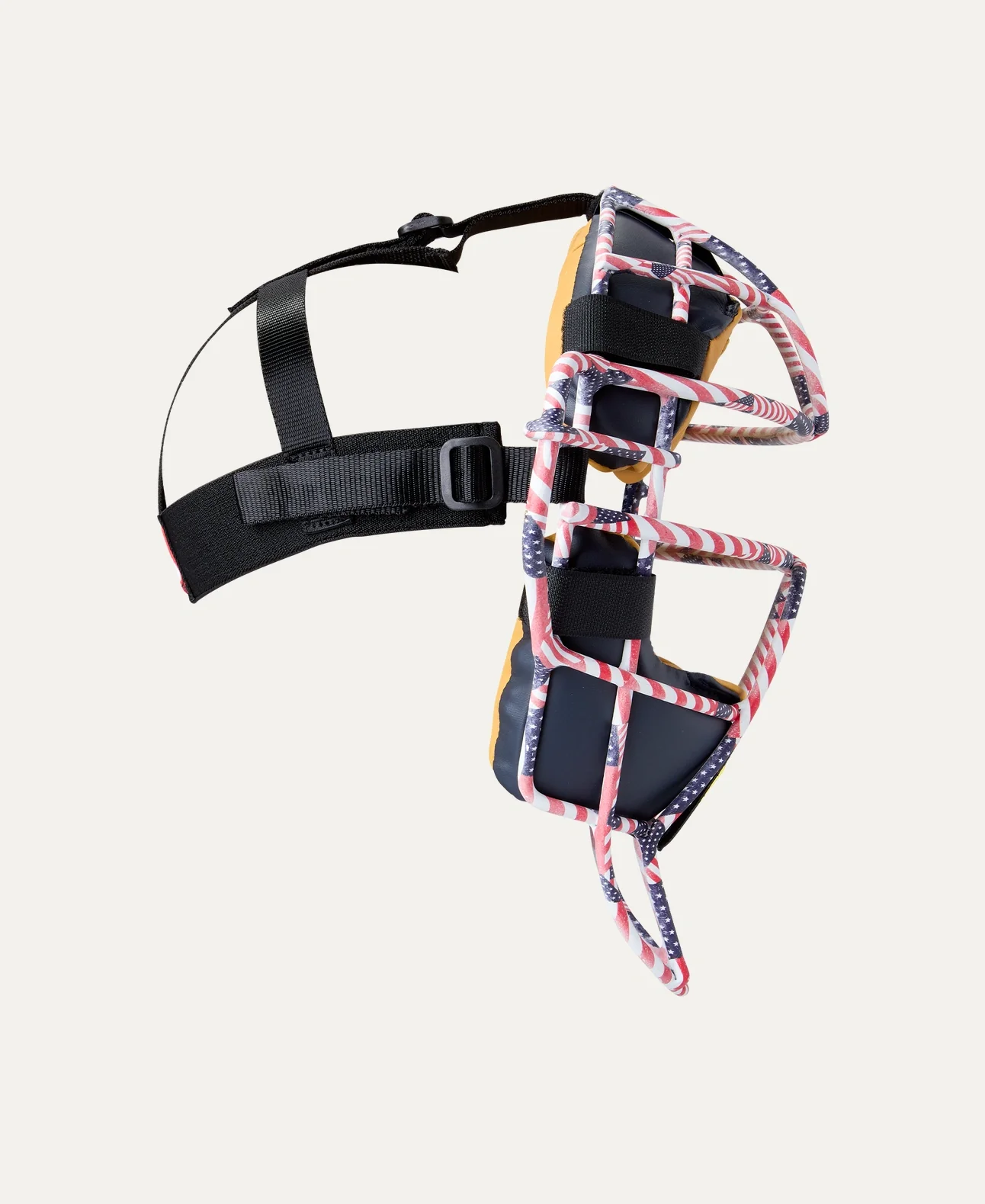 Wilson Dyna-Lite™ USA Aluminum Umpire Facemask - Image 3